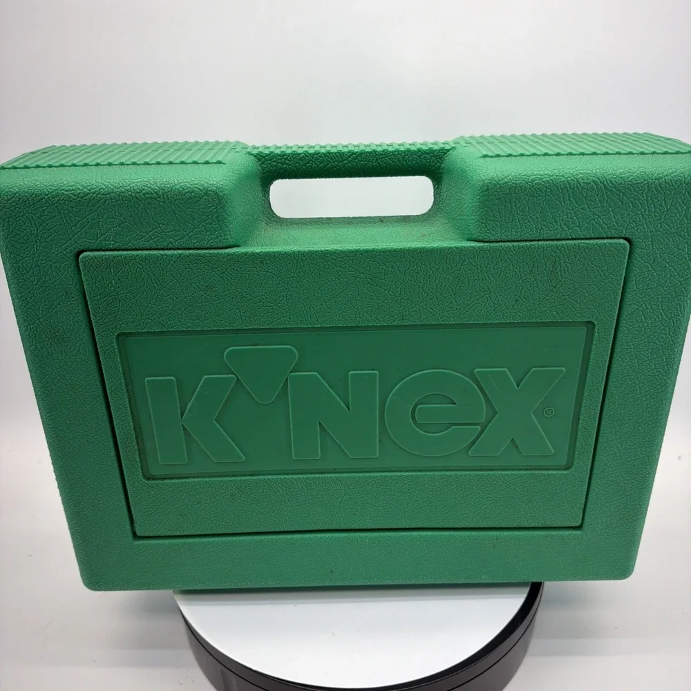 Vintage 1997 K'NEX Kinex Green Storage Carrying Case With LOTS Of Pieces!